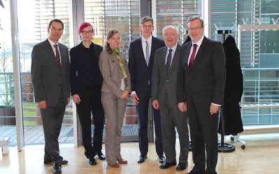 Public Service Management-Studenten zu Besuch in Berlin