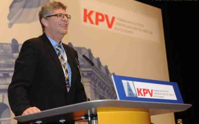 75 Jahre Grundgesetz: Kommunale feiern Artikel 28