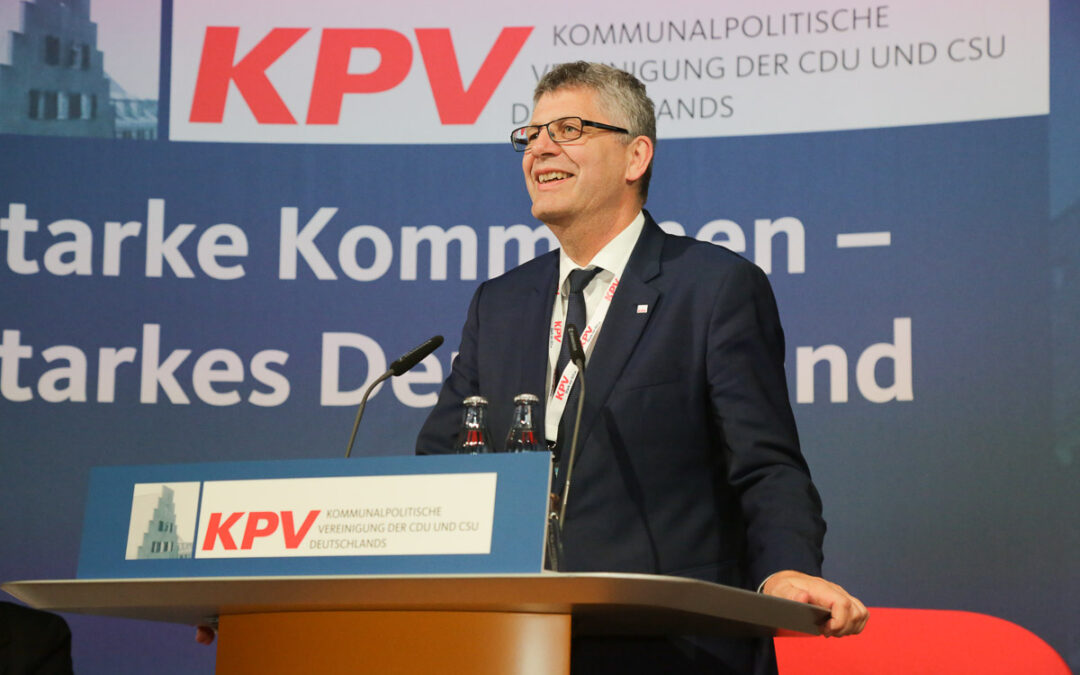 Verantwortung vor Ort und im Bund