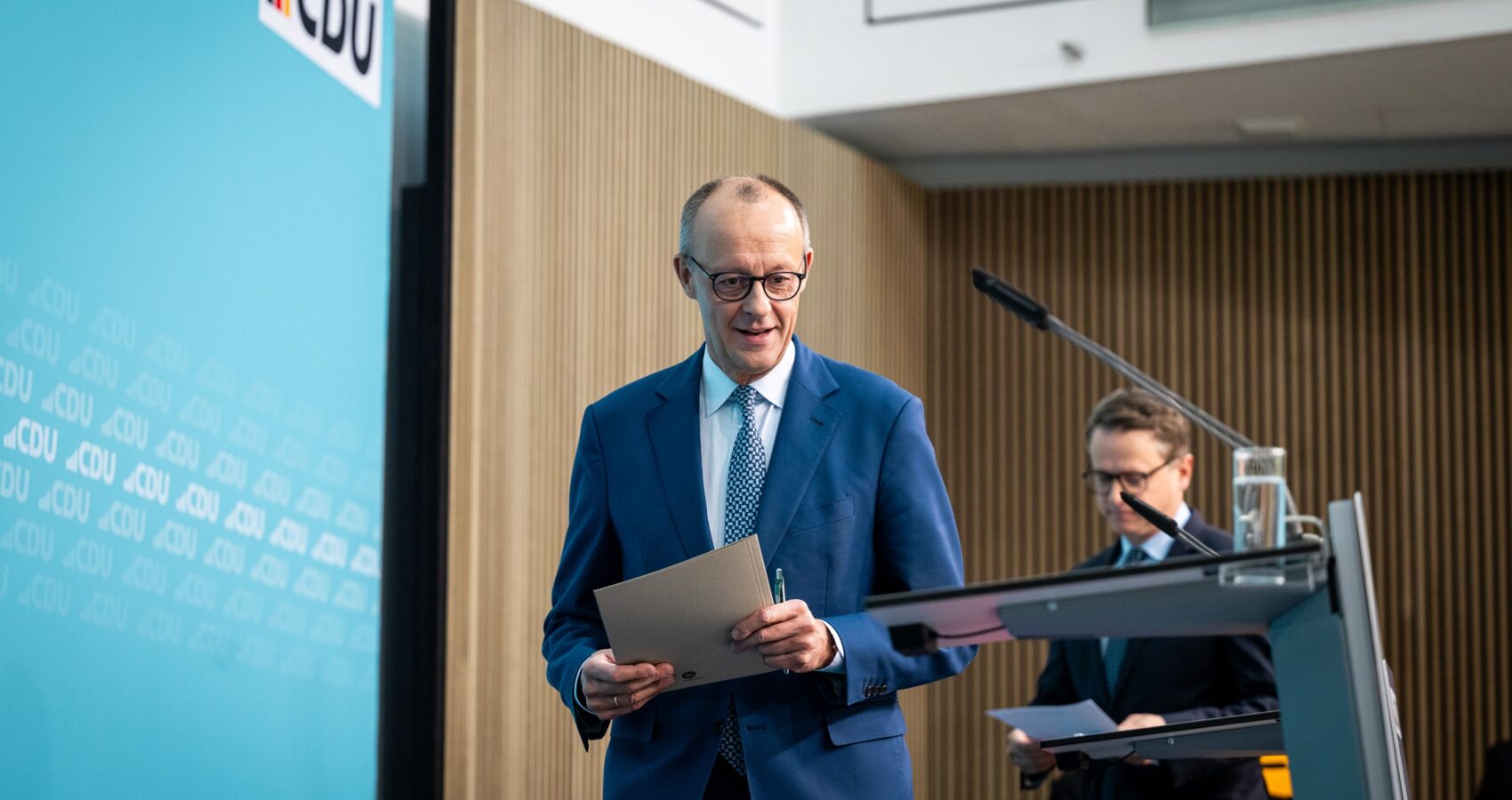 Hybride Bedrohungen wirksam abwehren