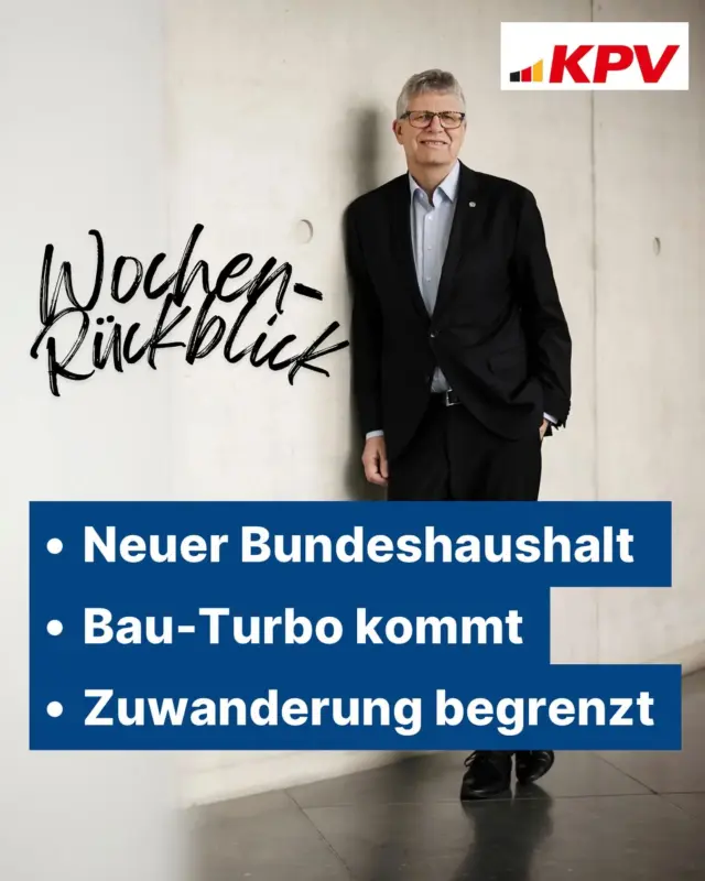 Die Haushaltswoche im Bundestag berät den längst überfälligen Haushalt für 2025. Die Ampel war am Streit über den Haushalt gescheitert. Wir haben dem Haushaltsplan nun unsere Handschrift verliehen: Investieren. Konsolidieren. Reformieren. So wichtig die Maßnahmen zum Wirtschaftswachstum sind, sie müssen einhergehen mit Spar- und Reformmaßnahmen. Die Union hat die Ausgabenkritik im Blick. Trotzdem kann man sich über die Aufhellung der Stimmung in der Wirtschaft freuen. Dies zeigt, dass die Maßnahmen Schritte in die richtige Richtung waren. Die Haushaltsberatungen werden Anfang September abgeschlossen.
Mit dem Bau-Turbo wird den Gemeinden ermöglicht, von aufwändigen und kostentreibenden Vorschriften des Baugesetzbuches abzuweichen - neue Wohnungen können künftig ohne Aufstellung oder Änderung eines Bebauungsplans bereits nach nur zwei Monaten durch die Gemeinde genehmigt werden. Das ist ein Quantensprung. Am Donnerstag hat der Bundestag in erster Lesung die Novelle des Baugesetzbuches beraten. Den sogenannten Bau-Turbo finden Sie verankert im §246e BauGB.
Der Politikwechsel nimmt Form an. Auch die Zahlen der illegalen Einwanderung sinken. Dieser Trend muss fortgesetzt werden. Die Koalitionsfraktionen haben am Donnerstag ihren Gesetzentwurf „zur Bestimmung sicherer Herkunftsstaaten durch Rechtsverordnung und Abschaffung des anwaltlichen Vertreters bei Abschiebungshaft und Ausreisegewahrsam“ im Plenum beraten. Wie die Koalitionsfraktionen in der Vorlage ausführen, beschleunigt die Bestimmung von Herkunftsstaaten als „sicher“ Verfahren und signalisiert Personen aus diesen Ländern, „dass Anträge auf internationalen Schutz regelmäßig keine Aussicht auf Erfolg haben“. Der Bundesrat hat heute in seiner letzten Sitzung vor der Sommerpause die Aussetzung des Familiennachzug beschlossen.
#kpv #starkvorort